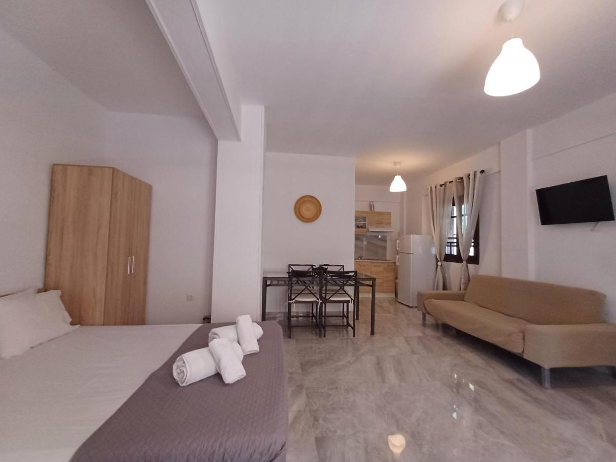 Mariza Apartments -Studios Hanioti Exterior photo